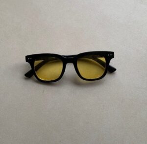 YELLOW TINTED SUNGLASS